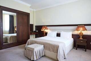 Отель Smith Hotel Баку Двухместный номер бизнес-класса с 1 кроватью или 2 отдельными кроватями-11